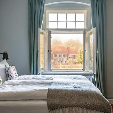 Klostergartenhotel Marienfliess Stepenitz Exteriör bild